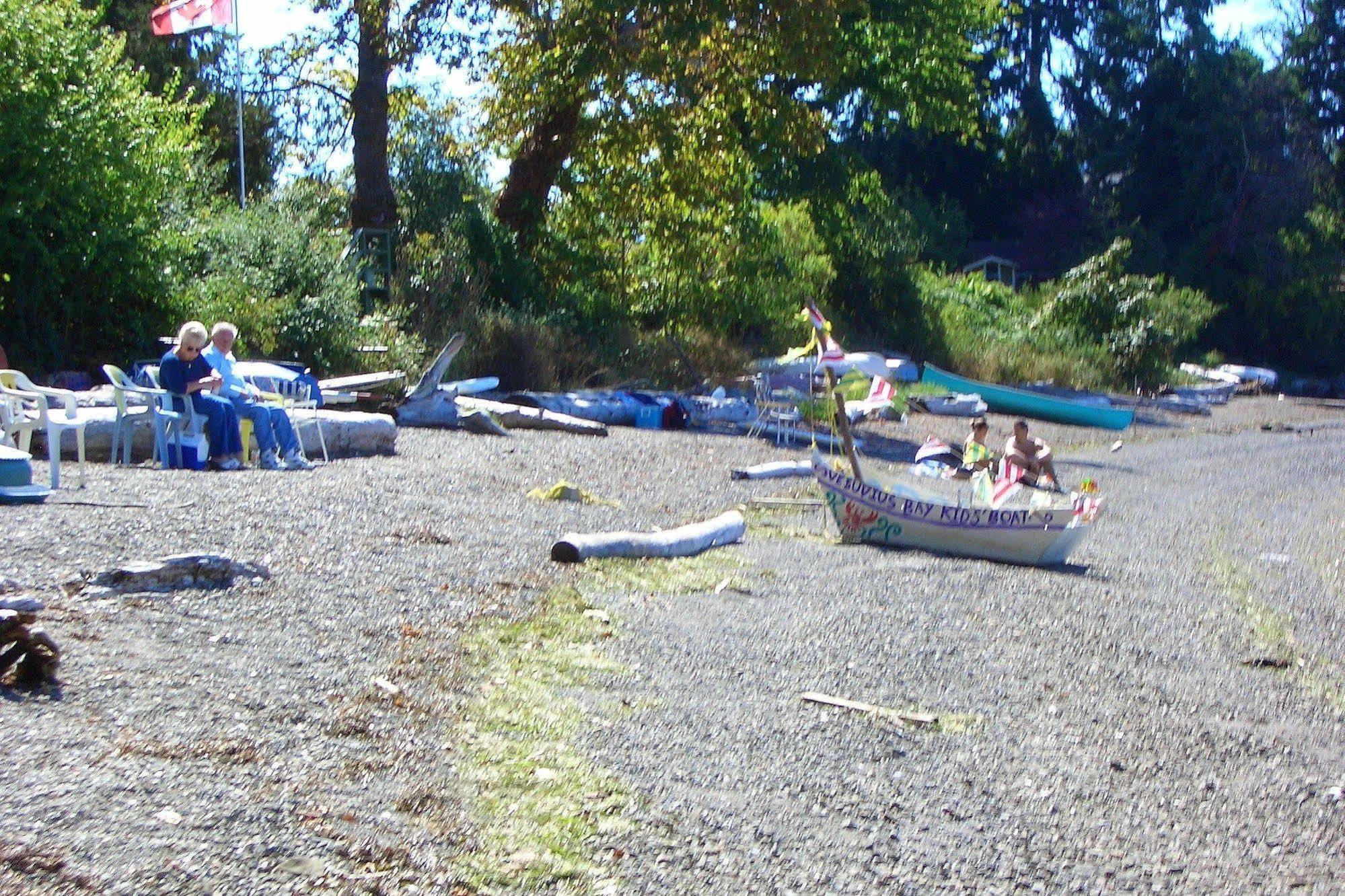 Beachfront At Vesuvius 호텔 Ganges 외부 사진